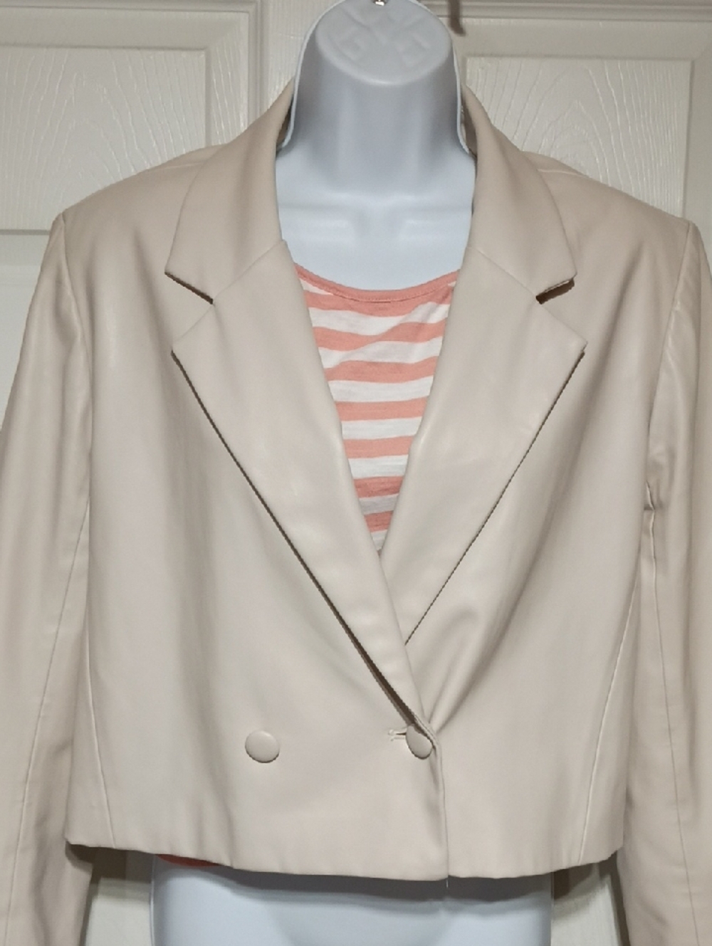Steve Madden Cream Cropped Double-Breasted Faux Leather Blazer